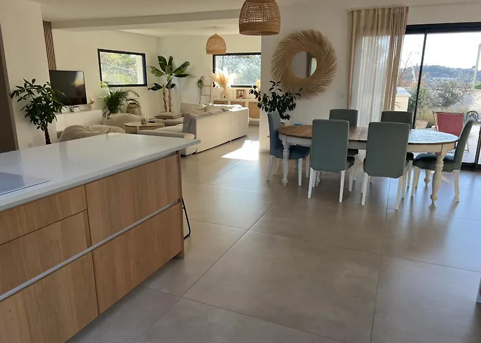 Sejour En Provence Homestay